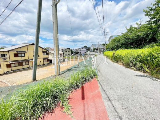 接道状況および現場風景　【福岡市東区香椎駅東１丁目】