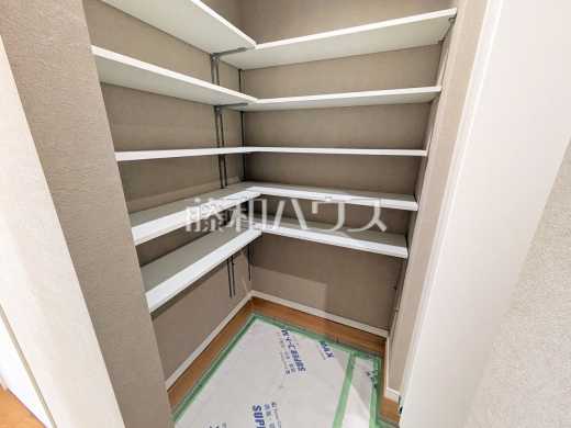 A号棟　収納　【小平市鈴木町１丁目】
