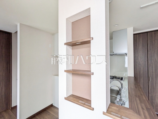 8号棟　ニッチ　【小平市小川町１丁目】