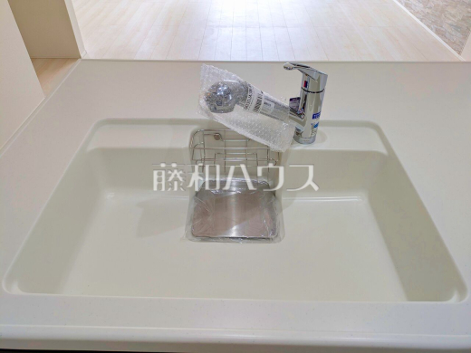 11号棟　キッチン　【日野市平山４丁目】