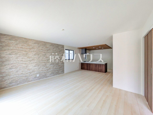 11号棟　リビング　【日野市平山４丁目】