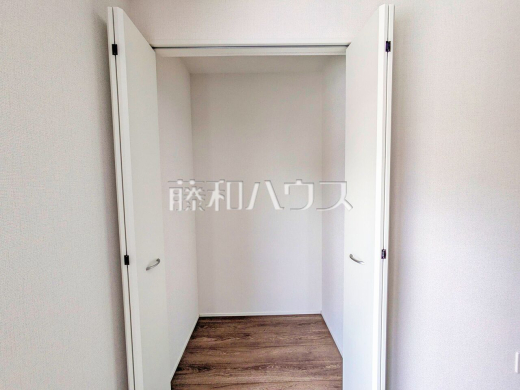 14号棟　収納　【日野市平山４丁目】