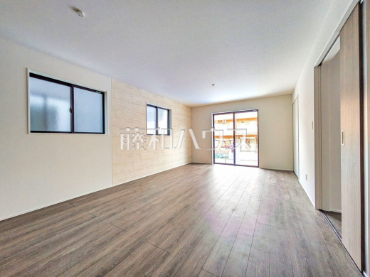14号棟　リビング　【日野市平山４丁目】