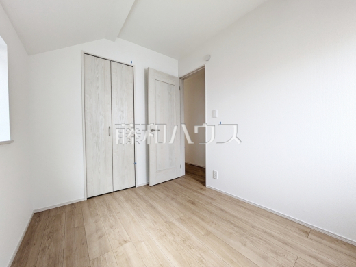 A号棟　居室　【日野市落川】