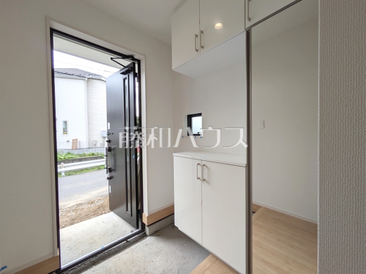 A号棟　玄関ホール　【日野市落川】