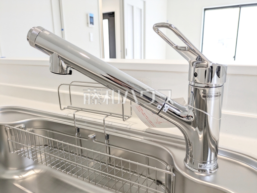 B号棟　一体型浄水器　【日野市落川】　いつでもおいしいお水が飲める浄水器一体型水栓も完備　