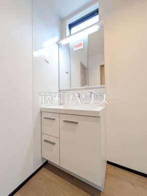 3号棟　洗面室　【三鷹市北野２丁目】