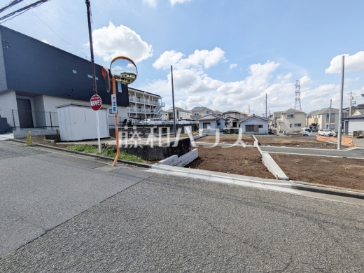 2号地　現地写真　【多摩市連光寺２丁目】建築会社を自由にセレクトできる土地分譲で理想の暮らしを叶えて下さい