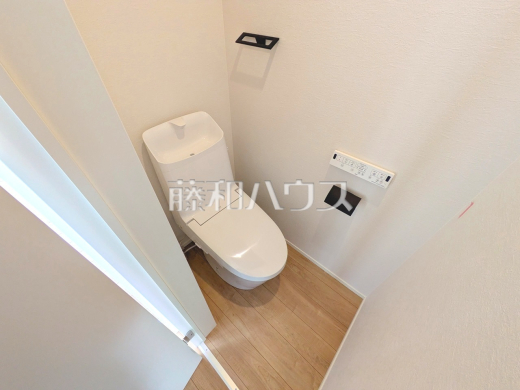 1号棟　トイレ　【立川市錦町２丁目】