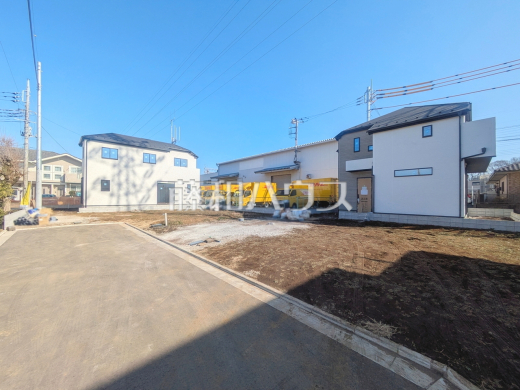 ≪現地外観≫建物のプレゼンをさせていただきますので、実際の完成イメージを思い描いていただくことができます。お気軽にお問合せ下さい。　【府中市多磨町２丁目】