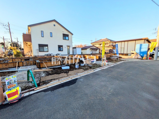 ≪接道状況≫建物のプレゼンをさせていただきますので、実際の完成イメージを思い描いていただくことができます。お気軽にお問合せ下さい。　【府中市多磨町２丁目】