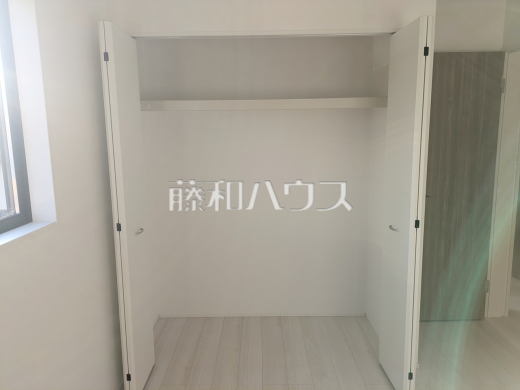 4号棟　収納　【府中市多磨町２丁目】