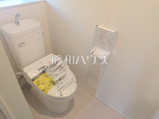 4号棟　トイレ　【府中市多磨町２丁目】