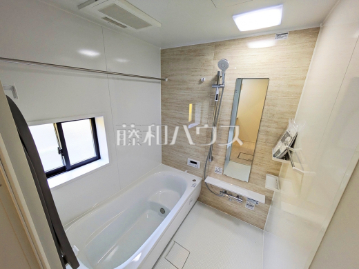 6号棟　浴室（施工中）　【府中市多磨町２丁目】