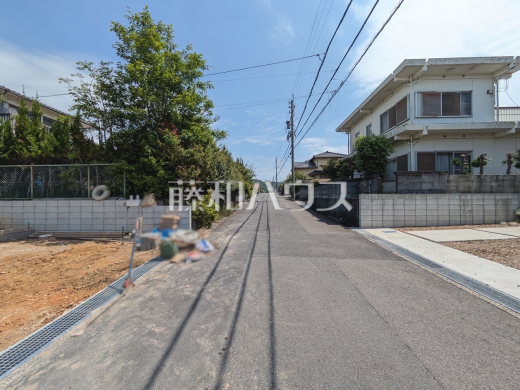 接道状況および現場風景　【春日井市高森台７丁目】