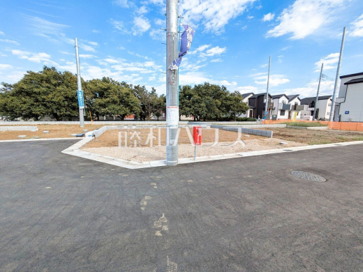 9号地　現地写真　【東久留米市下里１丁目】 平日のご案内も可能です。まずはお気軽にお問合せ下さいませ。 