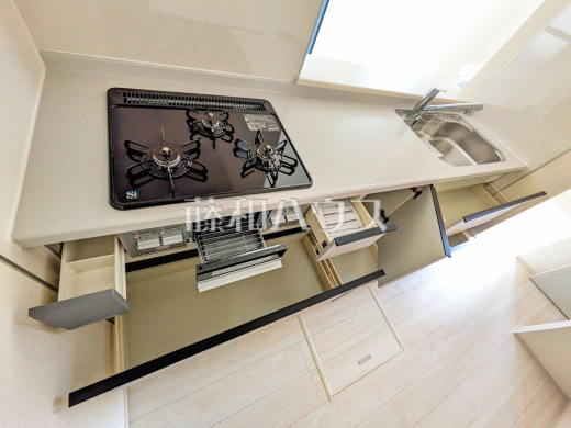 キッチン　【東久留米市中央町３丁目】