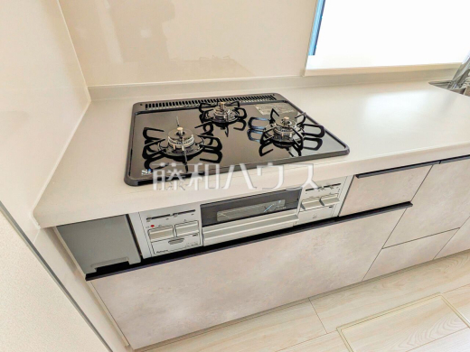 キッチン　【東久留米市中央町３丁目】