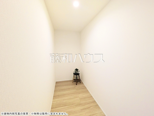 パントリー　【福岡市東区名島３丁目】