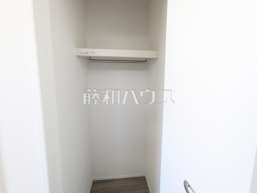 収納　【福岡市東区名島３丁目】