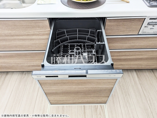 食洗機　【福岡市東区名島３丁目】　まとめ洗いができ、乾燥まで行ってくれる食器洗い乾燥機で食事の後片付けが楽になります。