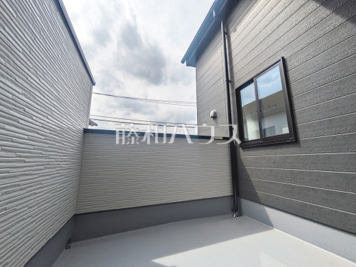 バルコニー　【八王子市大谷町】