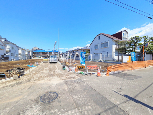 接道状況および現場風景　【三鷹市上連雀９丁目】