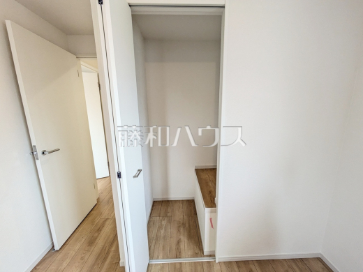 収納　【日野市日野台４丁目】