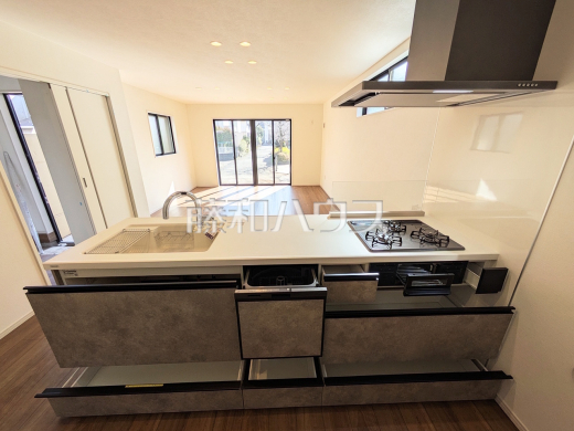 1号棟　キッチン　【調布市八雲台１丁目】