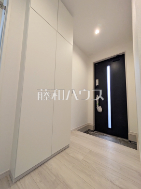 1号棟　玄関　【府中市分梅町１丁目】
