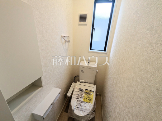 1号棟　トイレ　【朝霞市宮戸３丁目】