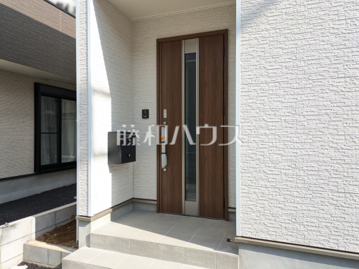 3号棟　玄関　【朝霞市宮戸３丁目】