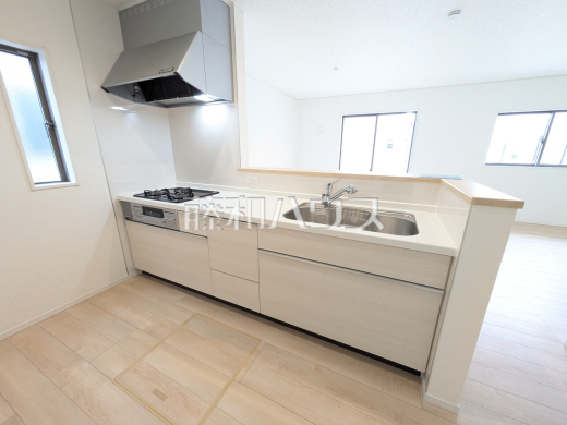 4号棟　キッチン　【朝霞市宮戸３丁目】