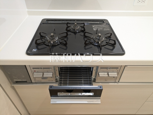 4号棟　キッチンコンロ・グリル　【朝霞市宮戸３丁目】