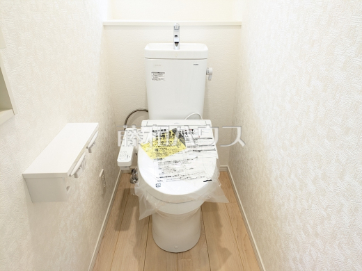 5号棟　トイレ　【朝霞市宮戸３丁目】