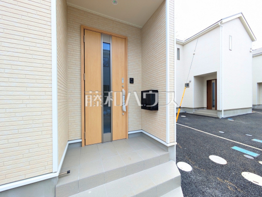 6号棟　玄関　【朝霞市宮戸３丁目】