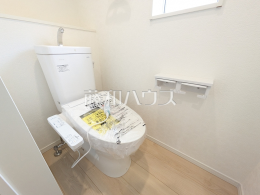 9号棟　トイレ　【朝霞市宮戸３丁目】