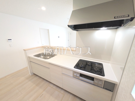 10号棟　キッチン　【朝霞市宮戸３丁目】