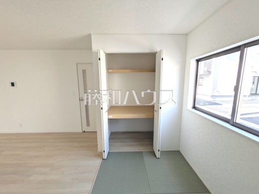 10号棟　収納　【朝霞市宮戸３丁目】