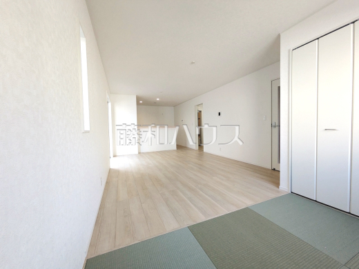 10号棟　リビング　【朝霞市宮戸３丁目】