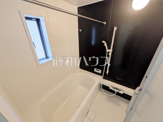 14号棟　浴室　【朝霞市宮戸３丁目】