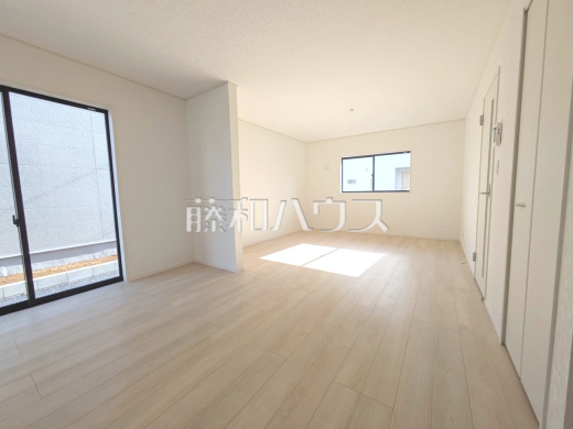 14号棟　リビング　【朝霞市宮戸３丁目】