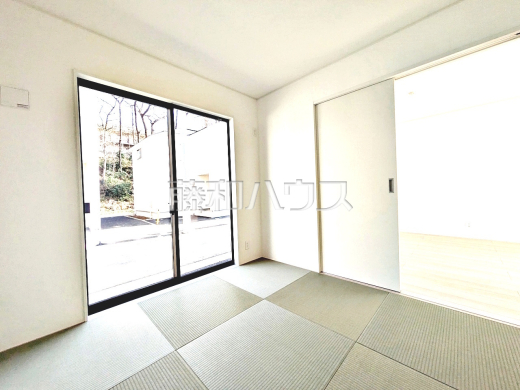 16号棟　居室　【朝霞市宮戸３丁目】