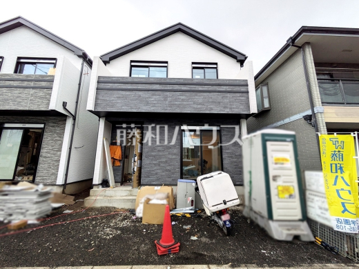 B号棟　外観　【練馬区南大泉１丁目】