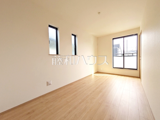 B号棟　居室　【練馬区南大泉１丁目】