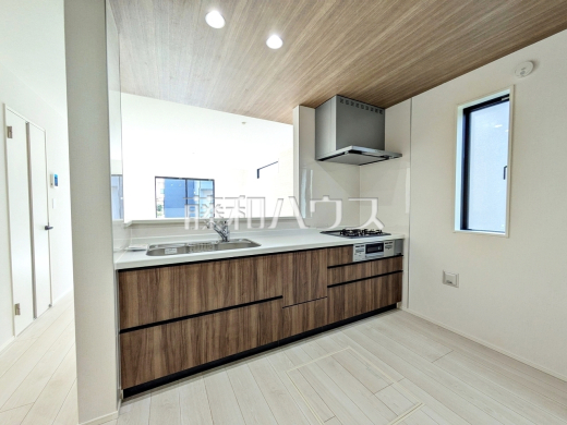 2号棟　キッチン　【新座市石神２丁目】