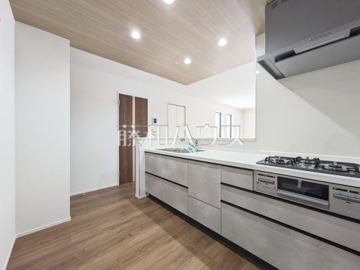 4号棟　キッチン　【新座市石神２丁目】