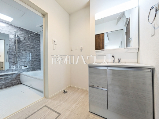 4号棟　洗面室　【新座市石神２丁目】