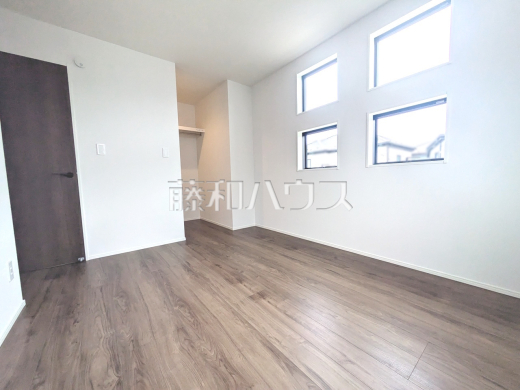 10号棟　居室　【新座市石神２丁目】