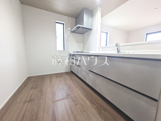 10号棟　キッチン　【新座市石神２丁目】